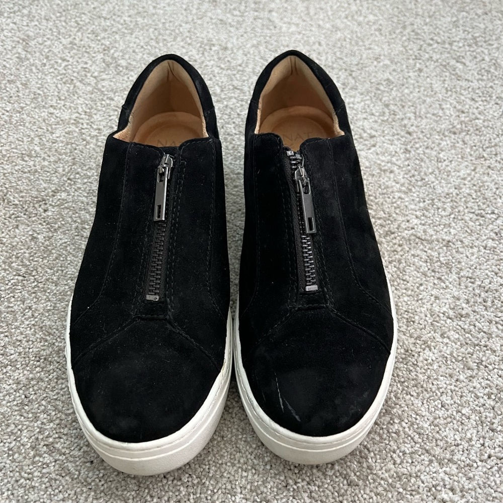 Naturalizer Sneakers